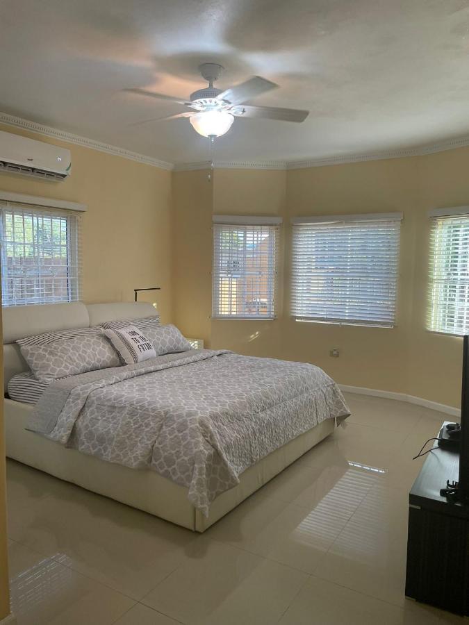 Paradise Cove Spanish Town Ngoại thất bức ảnh