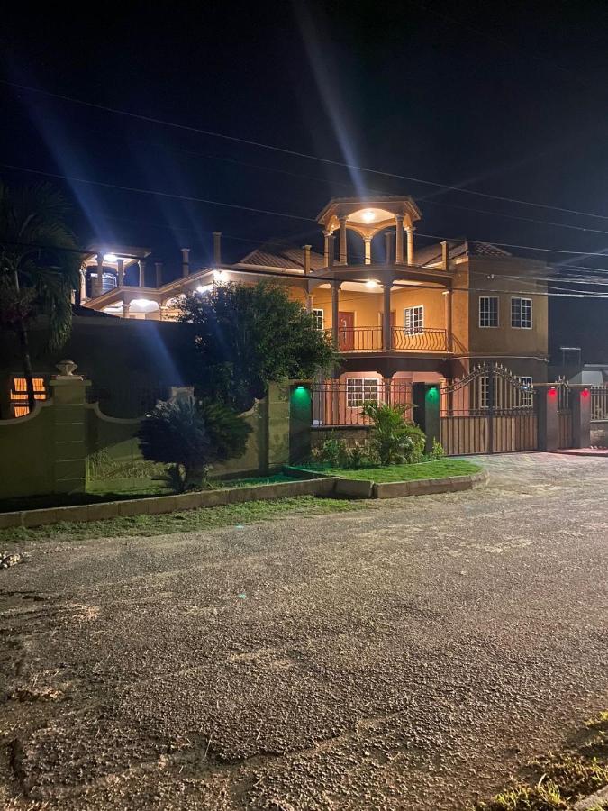 Paradise Cove Spanish Town Ngoại thất bức ảnh